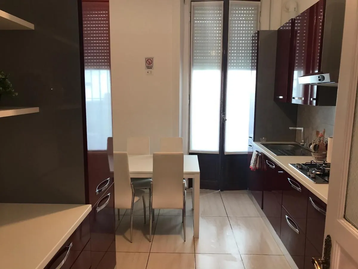 Apartment Appartamento El Encantador Milan