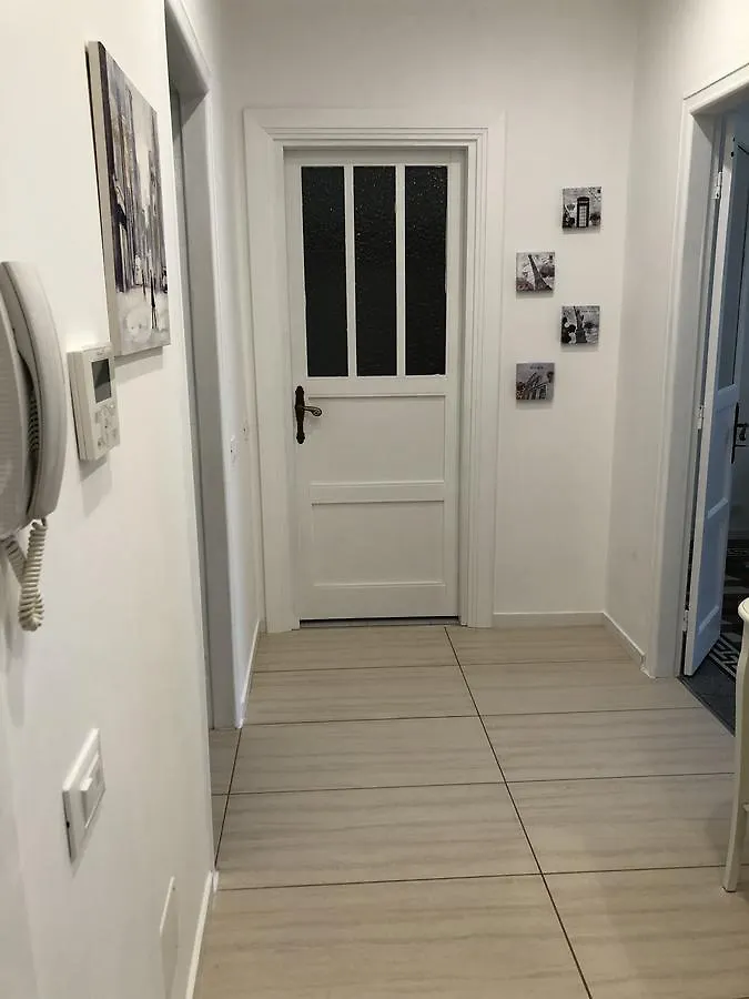 Apartment Appartamento El Encantador Milan Italy